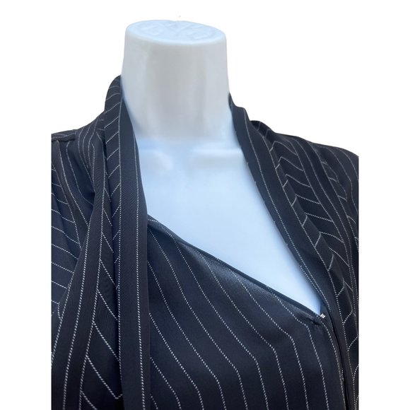 NWT Michael Kors Womens Size Medium Sheer High Low Hem Front Neck Tie Enclosure - Picture 3 of 10